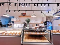 面包甜点陈列柜-DRUNK BAKER(上海陕康里店)