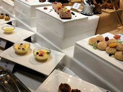 -小天鹅戴斯酒店鲸鲨百汇创作料理