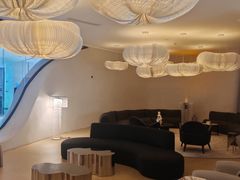 -涨巢·潮玩水疗局