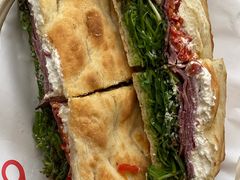 小红帽三明治-OUR Bakery(中海环宇荟店)
