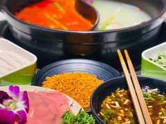 -钢管厂五区小郡肝串串香(奥克斯广场锦城万达店)