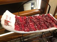-左庭右院鲜牛肉火锅(金山万达店)