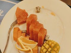 -海口绿发希尔顿酒店-田园汇自助餐·三文鱼·海鲜