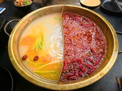 -沸炉重庆老火锅(军事博物馆店)