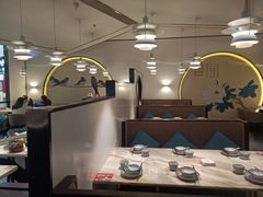 大堂-周渝食惦·酸菜鱼精致川菜(横岗店)