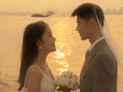 -雪中彩影婚纱摄影·微光艺术中心