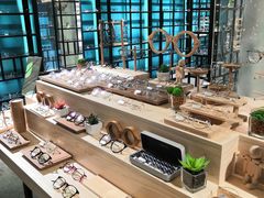 -Trend1881视光·蔡司视觉(领展广场店)