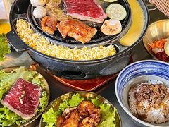 -胡悦里韩式烤肉(芝罘万达广场店)