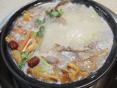 -九寨沟特色牦牛肉汤锅