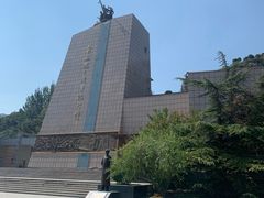 -平西抗日烈士陵园