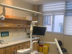 -上海仁爱医院口腔科 · 种植