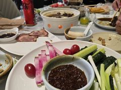 -何适山庄 ·可团建(水长城P2停车场店)