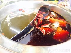 -憨铁匠老火锅(龙岗万科里店)