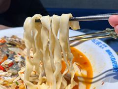 手工宽面-坛宗剁椒鱼头(河西王府井店)