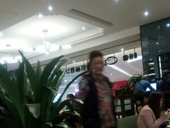 -港丽餐厅(高德置地店)