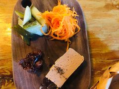 -羽深肉铺 Steak & Wine