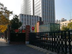 -上海市黄浦区教育学院附属中山学校