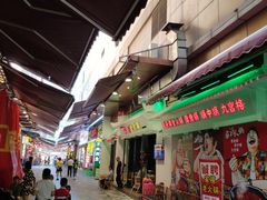 -八一好吃街·高品美食广场
