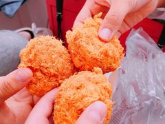 蟹黄肉松小贝-鲍师傅糕点(国金街店)