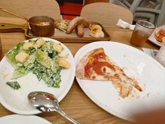 -城市大道红炉披萨烘焙坊