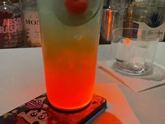 -Mx.cocktail bar