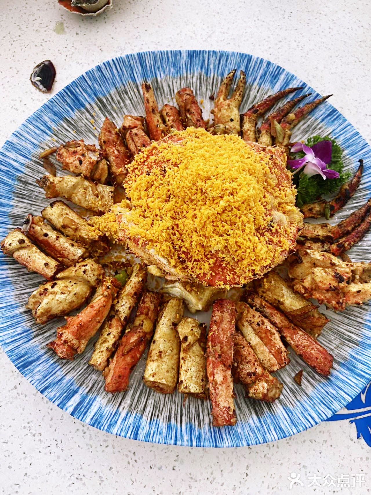 超大生蚝🦪 每年这个季节的生蚝🦪都是最肥的