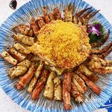 超大生蚝🦪 每年这个季节的生蚝🦪都是最肥的