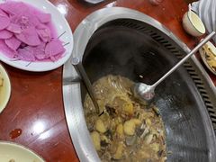 -哈尔滨东北铁锅炖(都督街店)