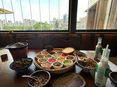 -包整·丝娃娃(一览甲秀楼风景店)