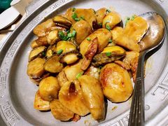 干锅芋头烧鲍鱼-味莊·青岛菜(云霄路店)