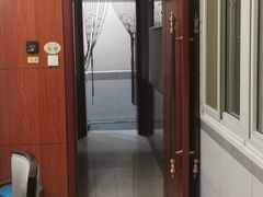 -国人川菜(李家村建东街店)
