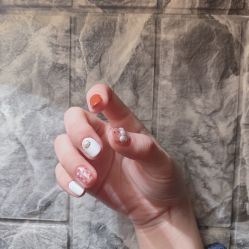 -Hi Beauty Skin 科技美肤中心