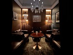 -THE OLD HOUSE酒吧