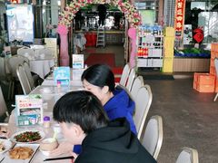 -鹏城人家海鲜酒家·23年老字号(较场尾店)