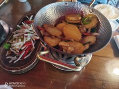 -隔壁老王·家常云南菜(花巷店)