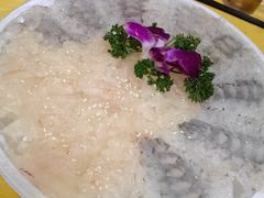 -官塘陈记鱼生·潮汕砂锅粥·牛肉火锅(潮枫路总店)