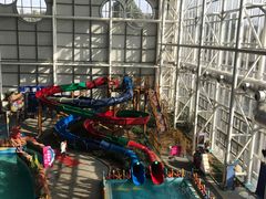 -四季贵州·山地温泉水世界