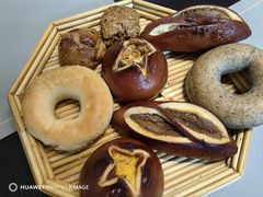 -雀食面包店(钟楼店)