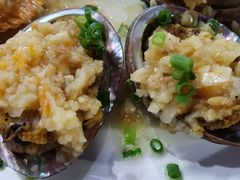 蒸鲍鱼-四川小胡子海鲜(丁村万人海鲜广场店)