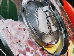-哈哈碳都·牛肋条无限自助烤肉(台江万达店)