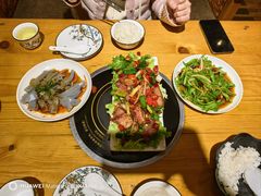 -民食香·腊排骨野生菌美食(木府店)