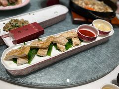-谭厨中山传家菜.乳鸽.脆鲩鱼(华强北中航城店)