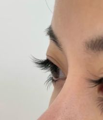 -雪儿·YuKi美甲美睫皮肤管理Salon