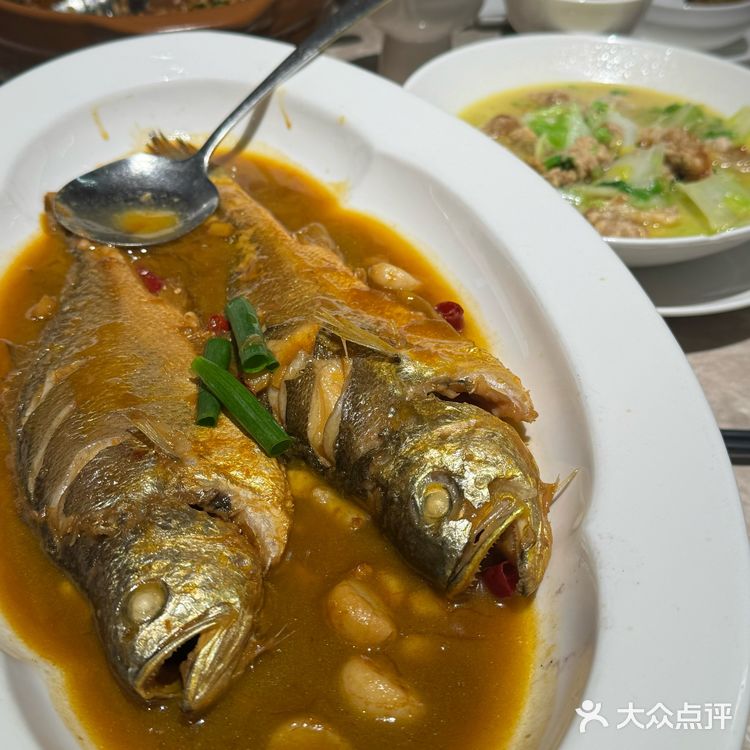 周末来吃这家小馆，生活巴适