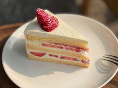 草莓奶油蛋糕-竹子咖啡bamboo coffee