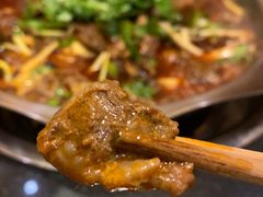 -周老三跷脚牛肉·全牛火锅(非遗传承店)