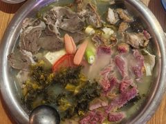 -泸州酸菜豆花火锅川师店
