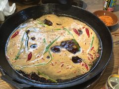 -周幺妹重庆老火锅(银泰城总店)