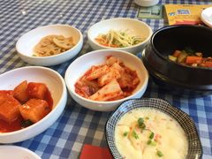 -益百岁牛尾汤主题餐厅(辛庄街店)