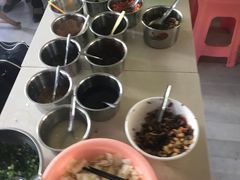 -高亮饵丝铺(滇源分店)